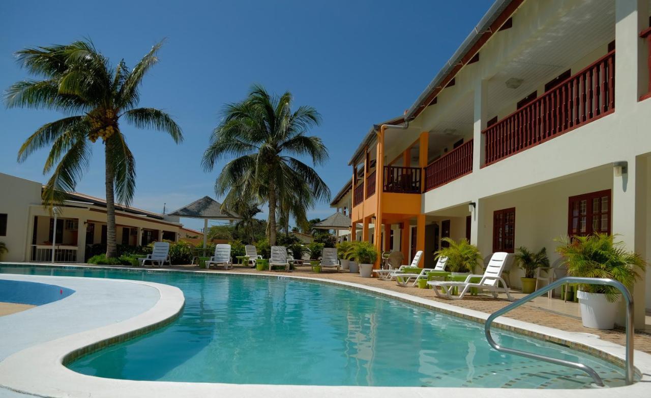 פאלם ביץ' Aruba Quality Apartments & Suites מראה חיצוני תמונה